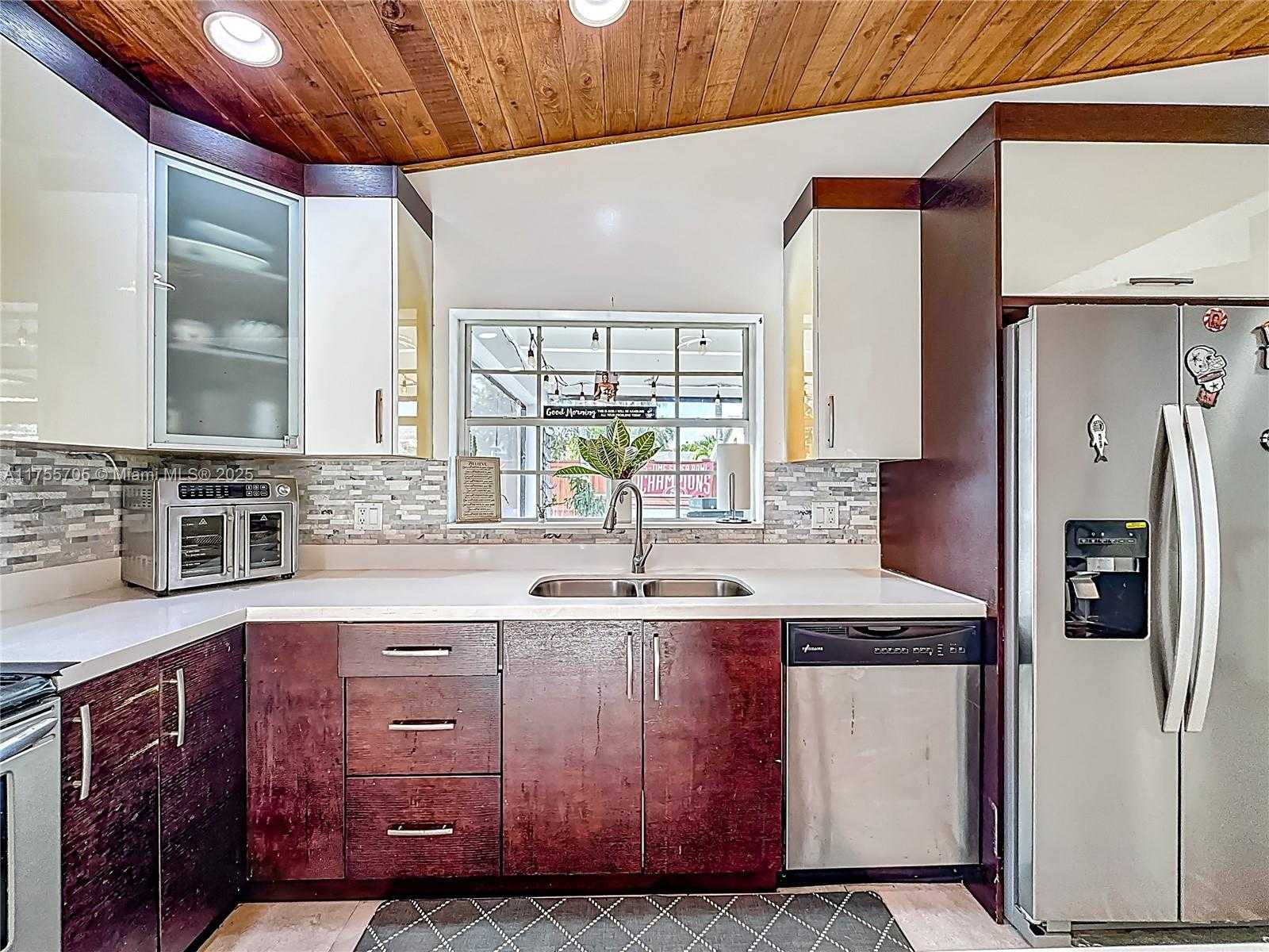 Small Image of 7420 NORTH WEST 35TH CT, Lauderhill Number 40