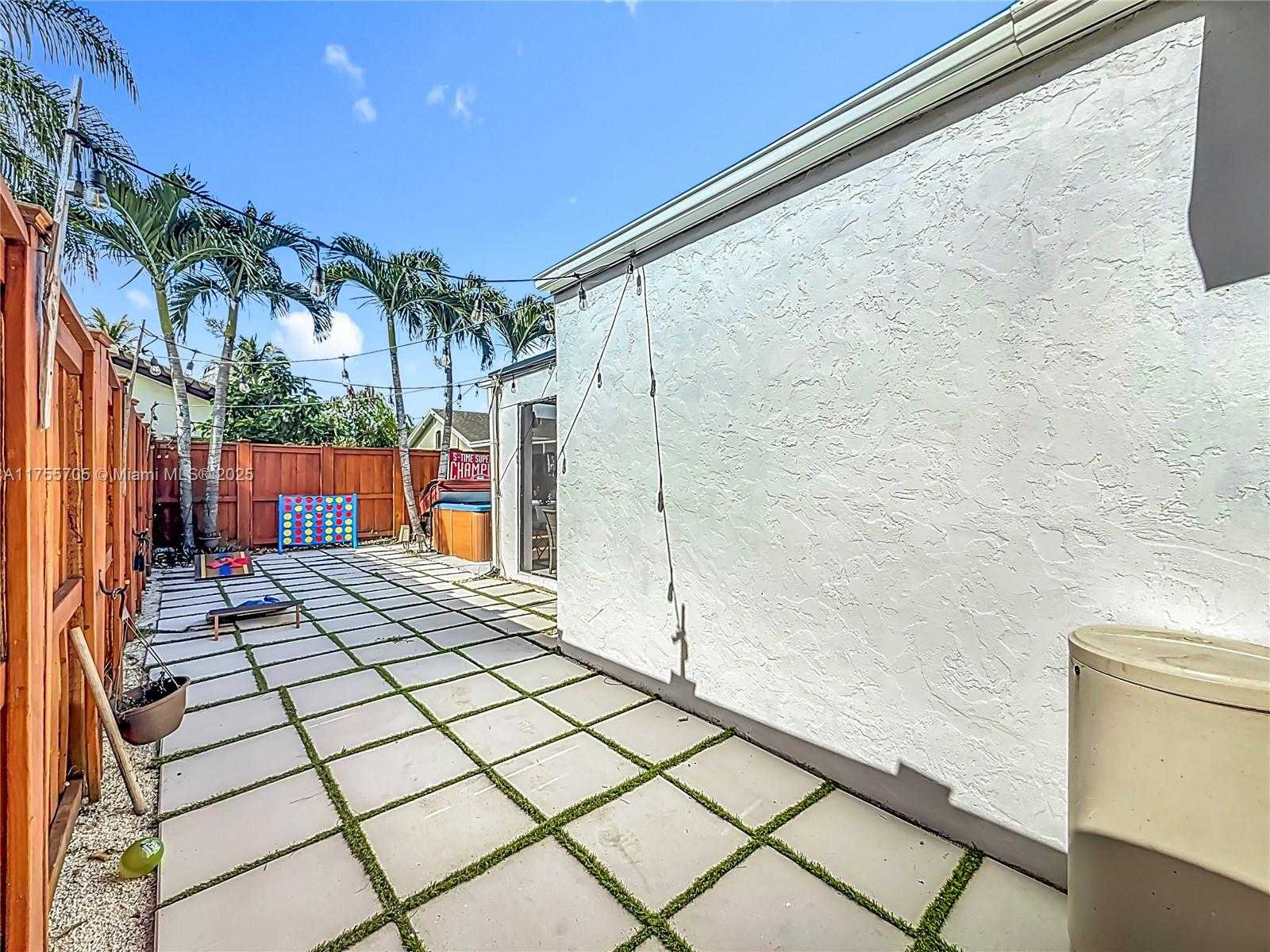 Small Image of 7420 NORTH WEST 35TH CT, Lauderhill Number 47
