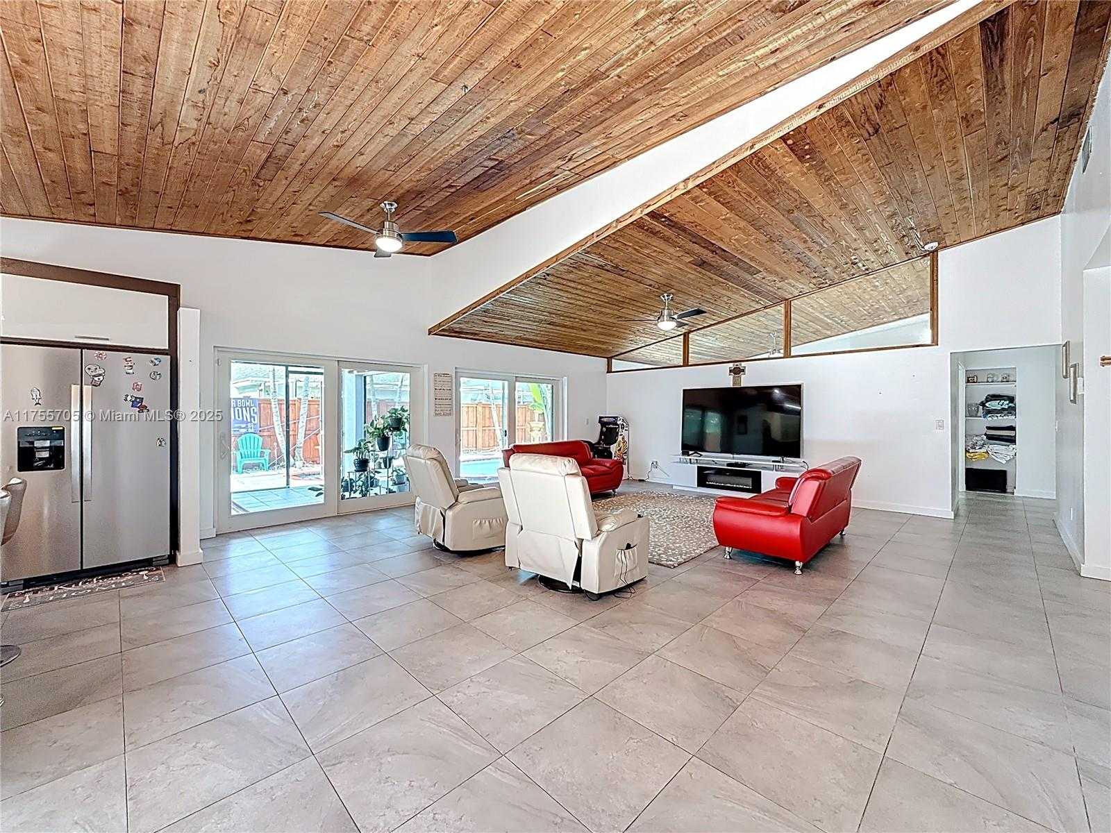 Small Image of 7420 NORTH WEST 35TH CT, Lauderhill Number 71