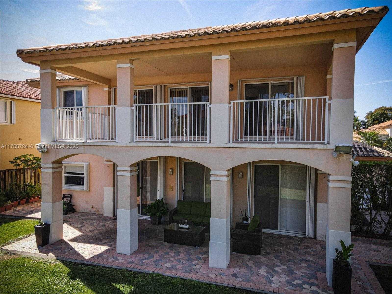 Small Image of 11271 NORTH WEST 61ST ST, Doral Number 23