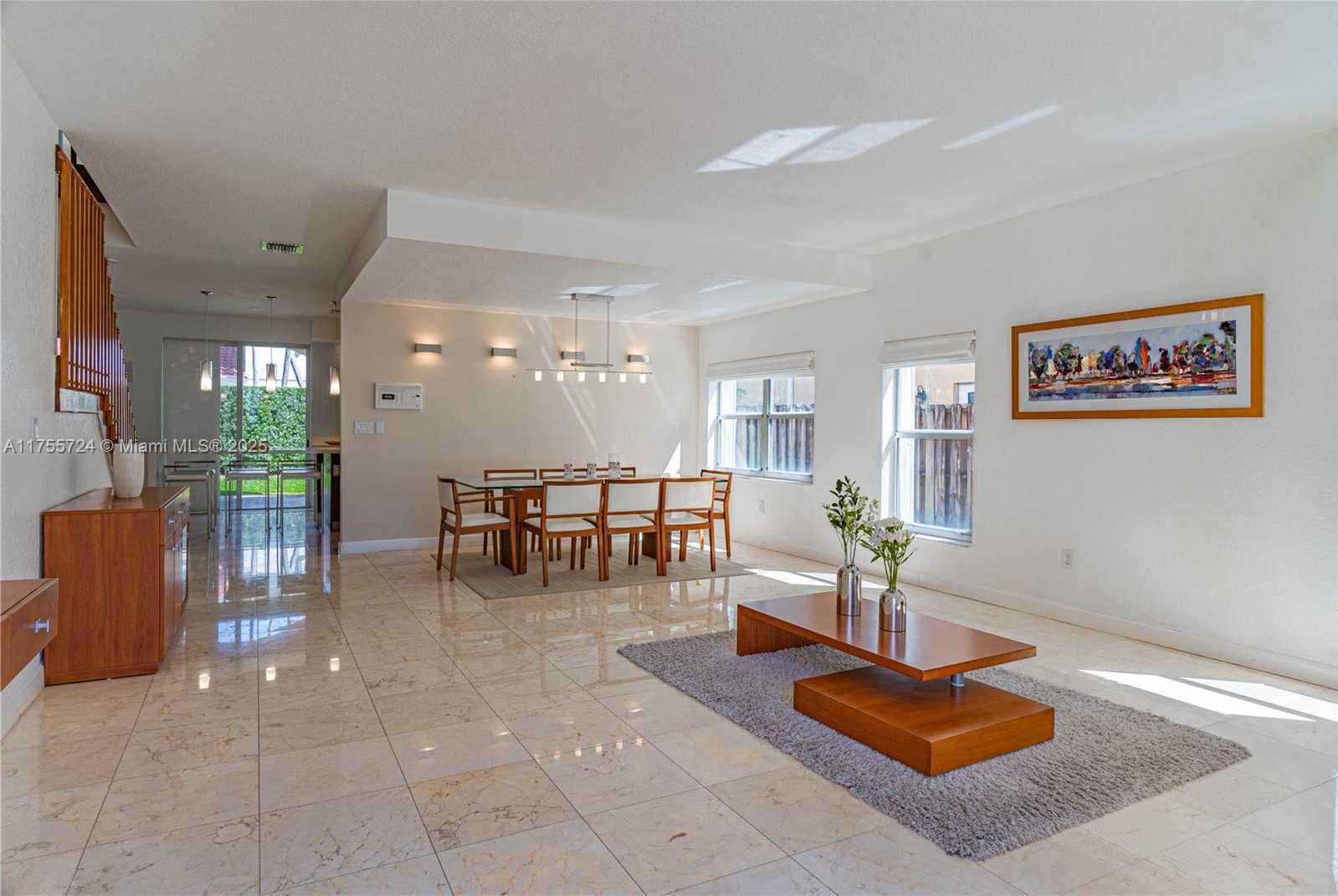Small Image of 11271 NORTH WEST 61ST ST, Doral Number 4