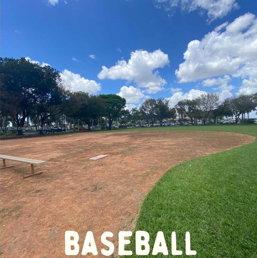 Small Image of 11271 NORTH WEST 61ST ST, Doral Number 48
