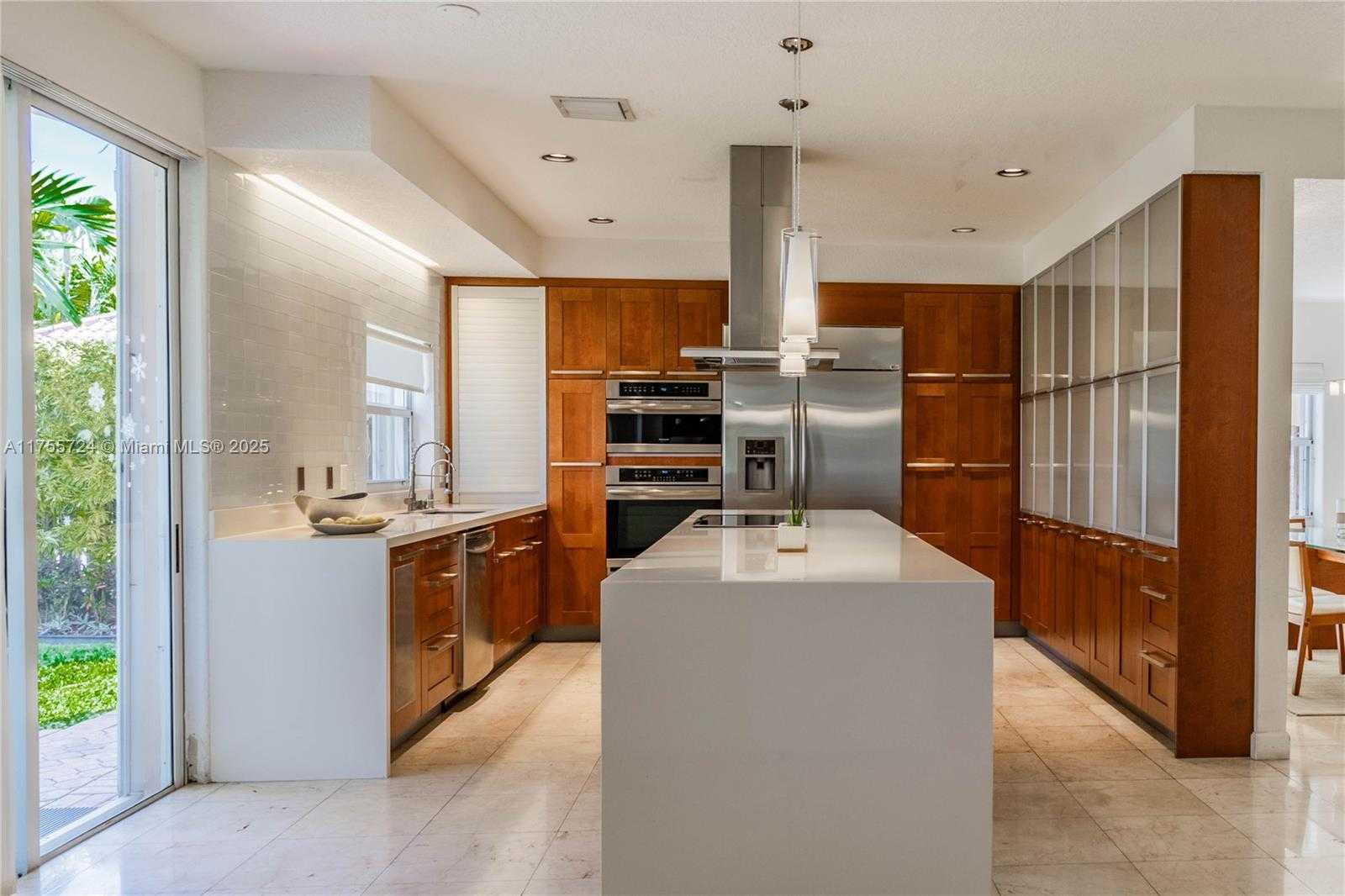 Small Image of 11271 NORTH WEST 61ST ST, Doral Number 6