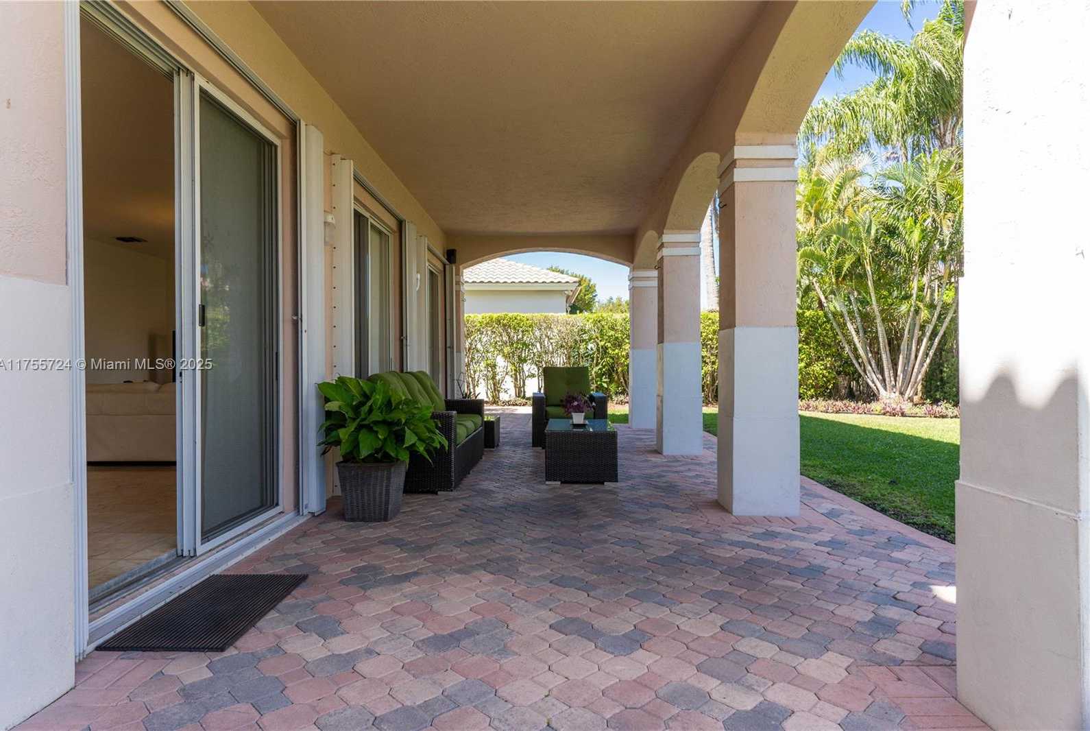 Small Image of 11271 NORTH WEST 61ST ST, Doral Number 9