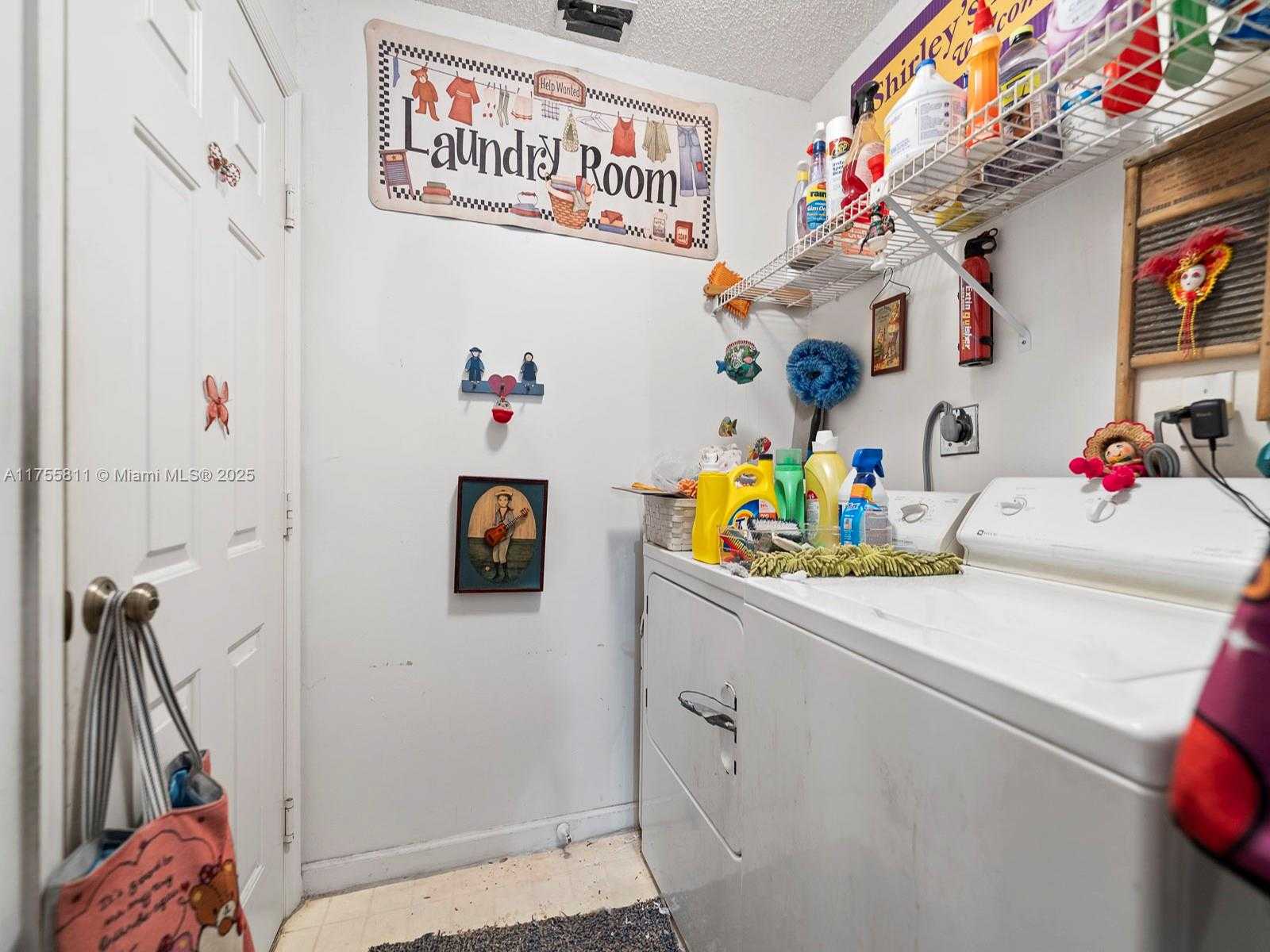 Small Image of 2275 SOUTH EAST 4TH CT, Homestead Number 15