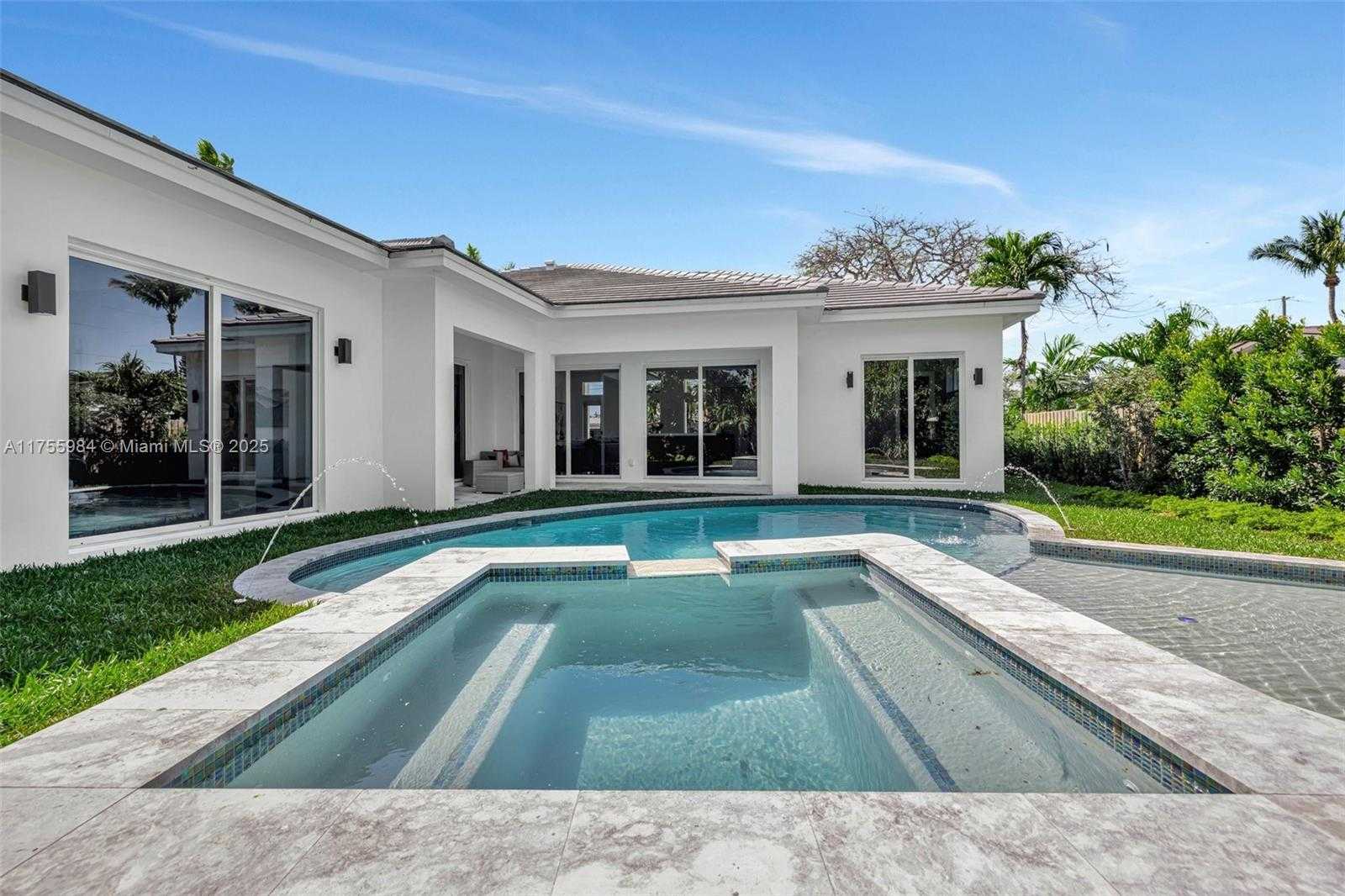Small Image of 4440 NORTH EAST 15TH TER, Oakland Park Number 66