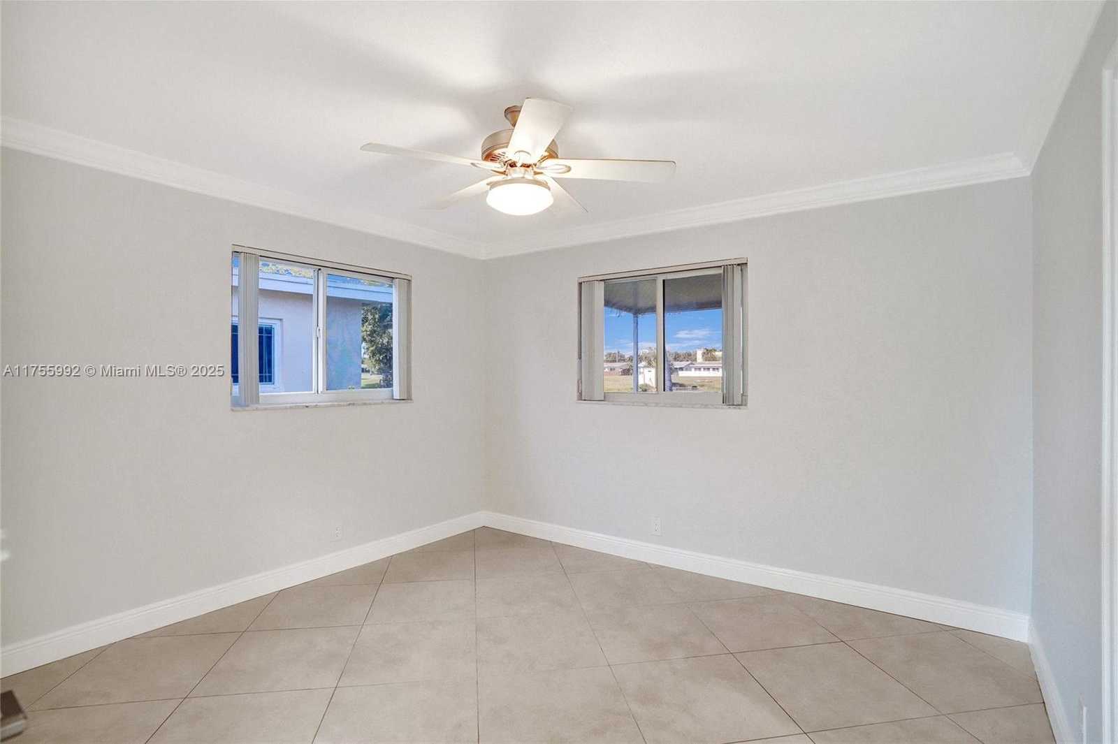 Small Image of 2927 NORTH WEST 46TH ST, Tamarac Number 27
