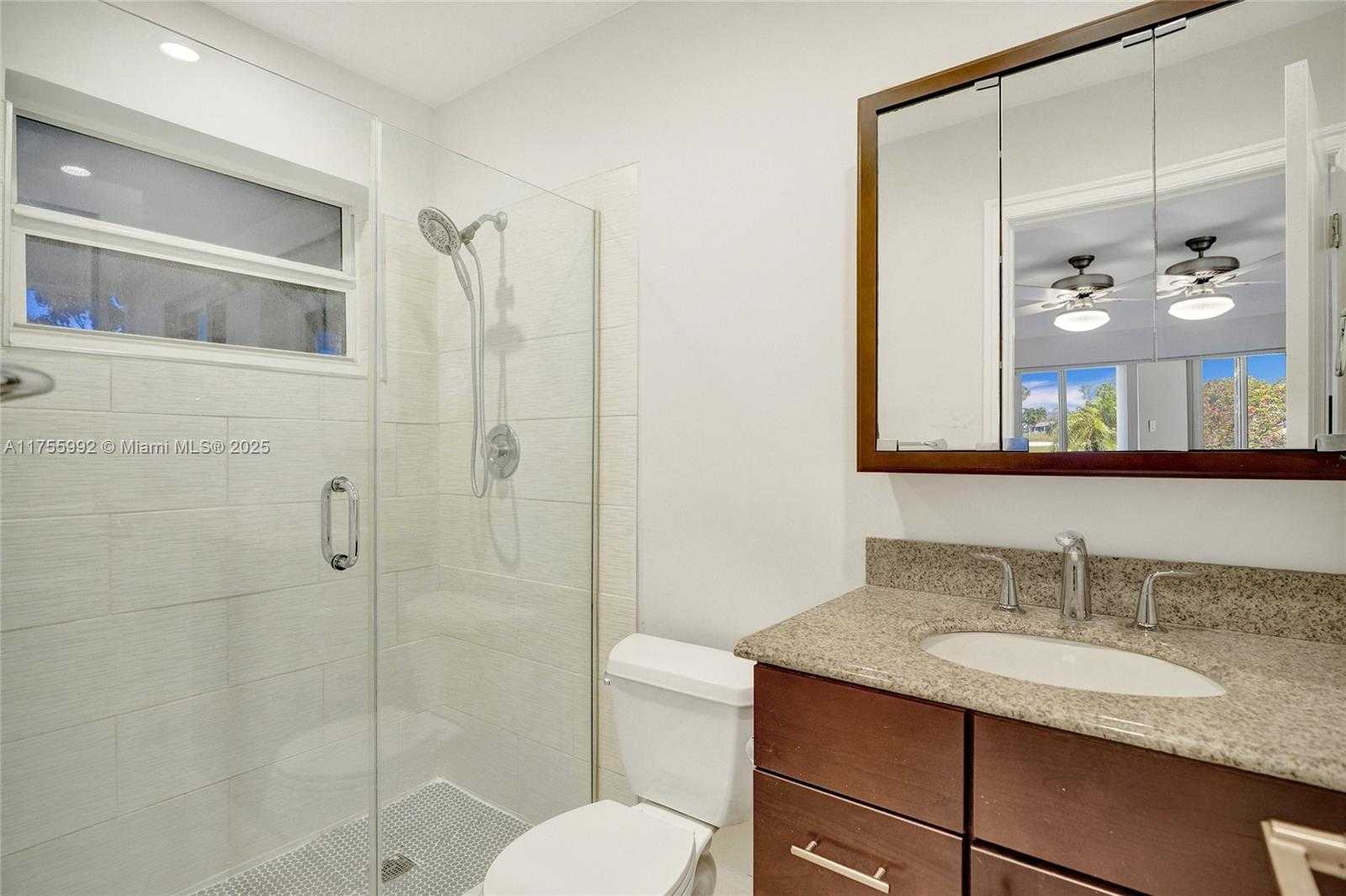 Small Image of 2927 NORTH WEST 46TH ST, Tamarac Number 29