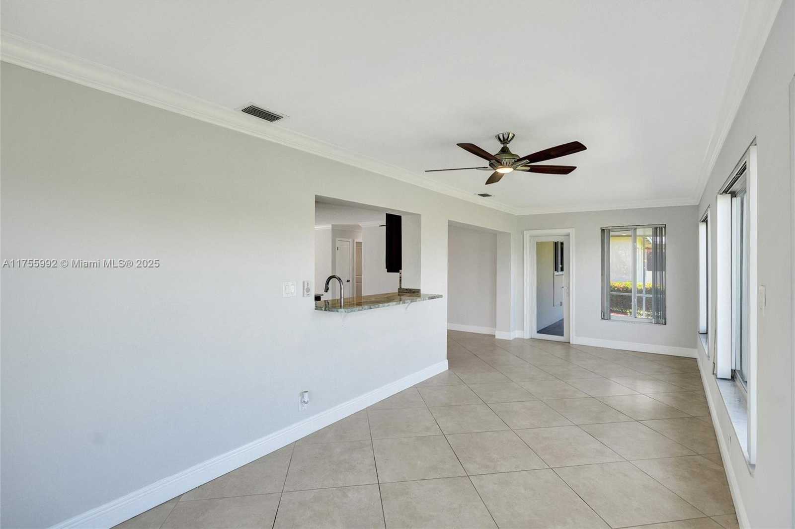 Small Image of 2927 NORTH WEST 46TH ST, Tamarac Number 30
