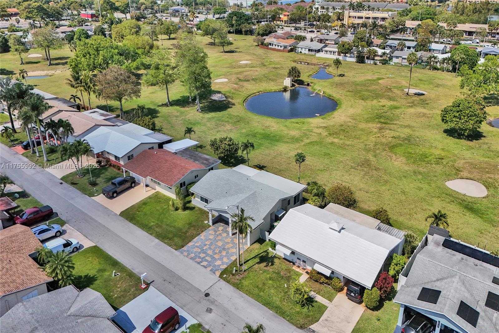 Small Image of 2927 NORTH WEST 46TH ST, Tamarac Number 39