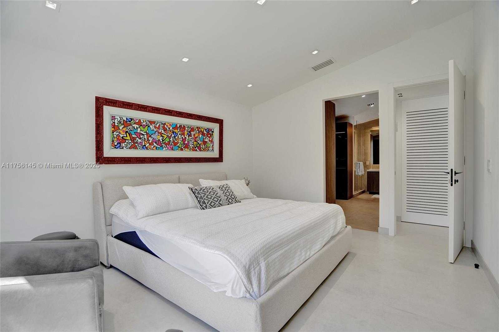 Small Image of 3380 SOUTH WEST 50TH ST, Hollywood Number 8