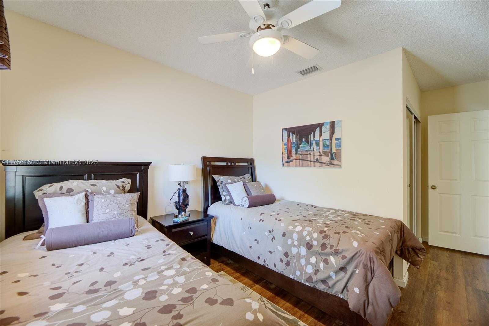 Small Image of 7800 NORTH WEST 29TH ST, Margate Number 27