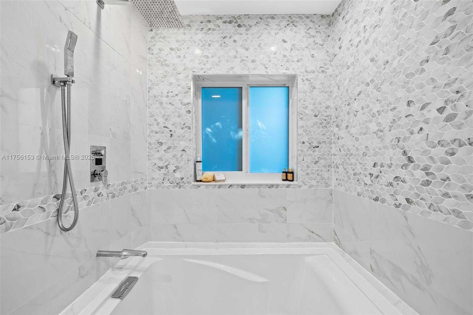 Small Image of 836 SOUTH WEST 18TH CT, Fort Lauderdale Number 14