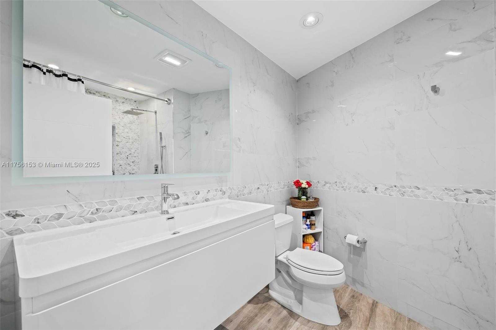 Small Image of 836 SOUTH WEST 18TH CT, Fort Lauderdale Number 15