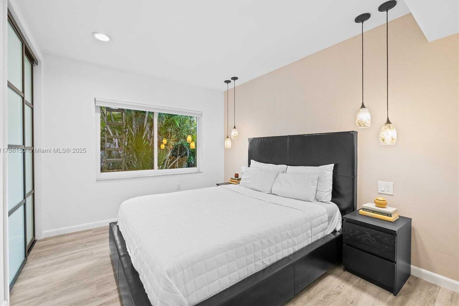 Small Image of 836 SOUTH WEST 18TH CT, Fort Lauderdale Number 16