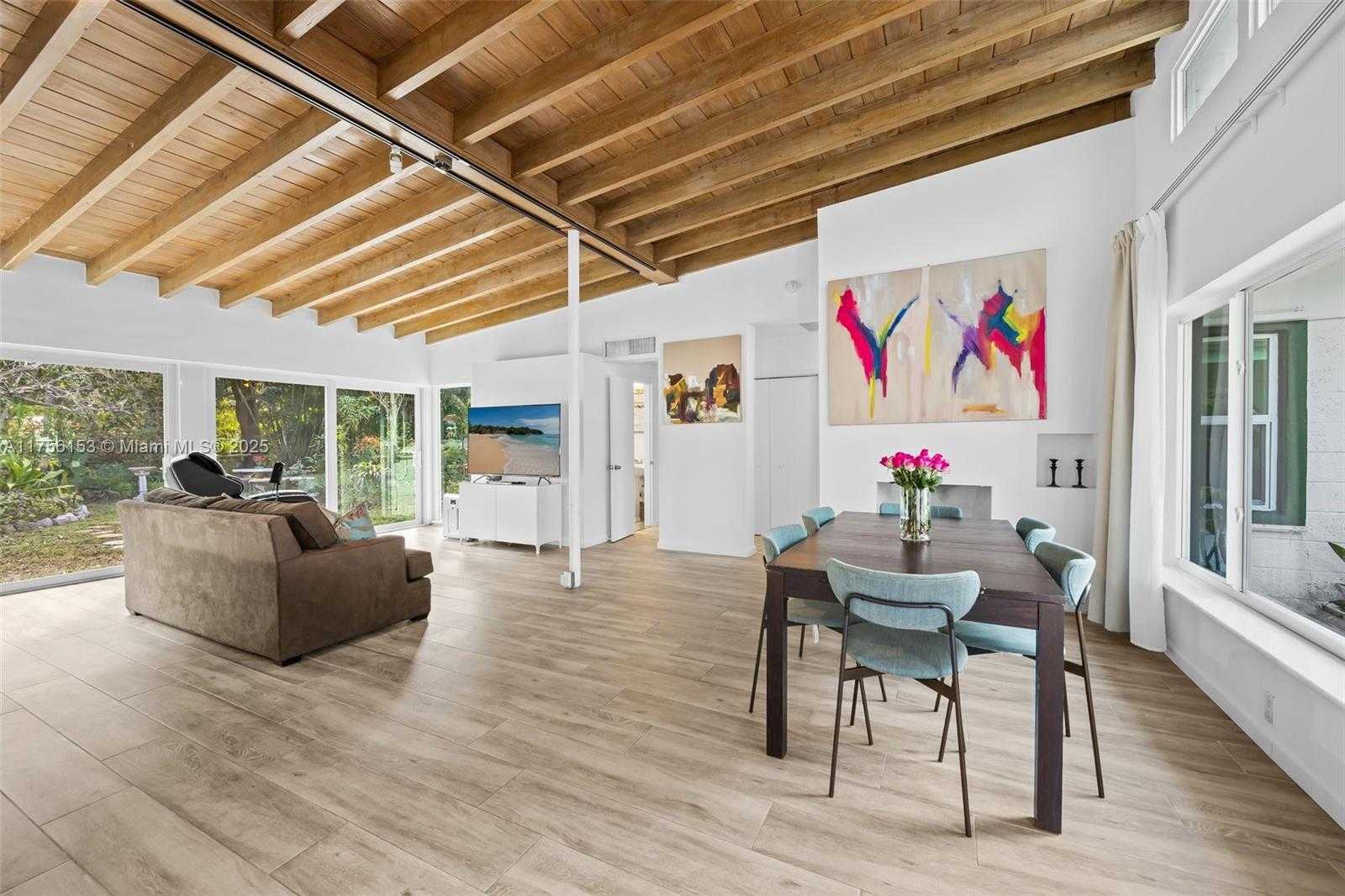 Small Image of 836 SOUTH WEST 18TH CT, Fort Lauderdale Number 6
