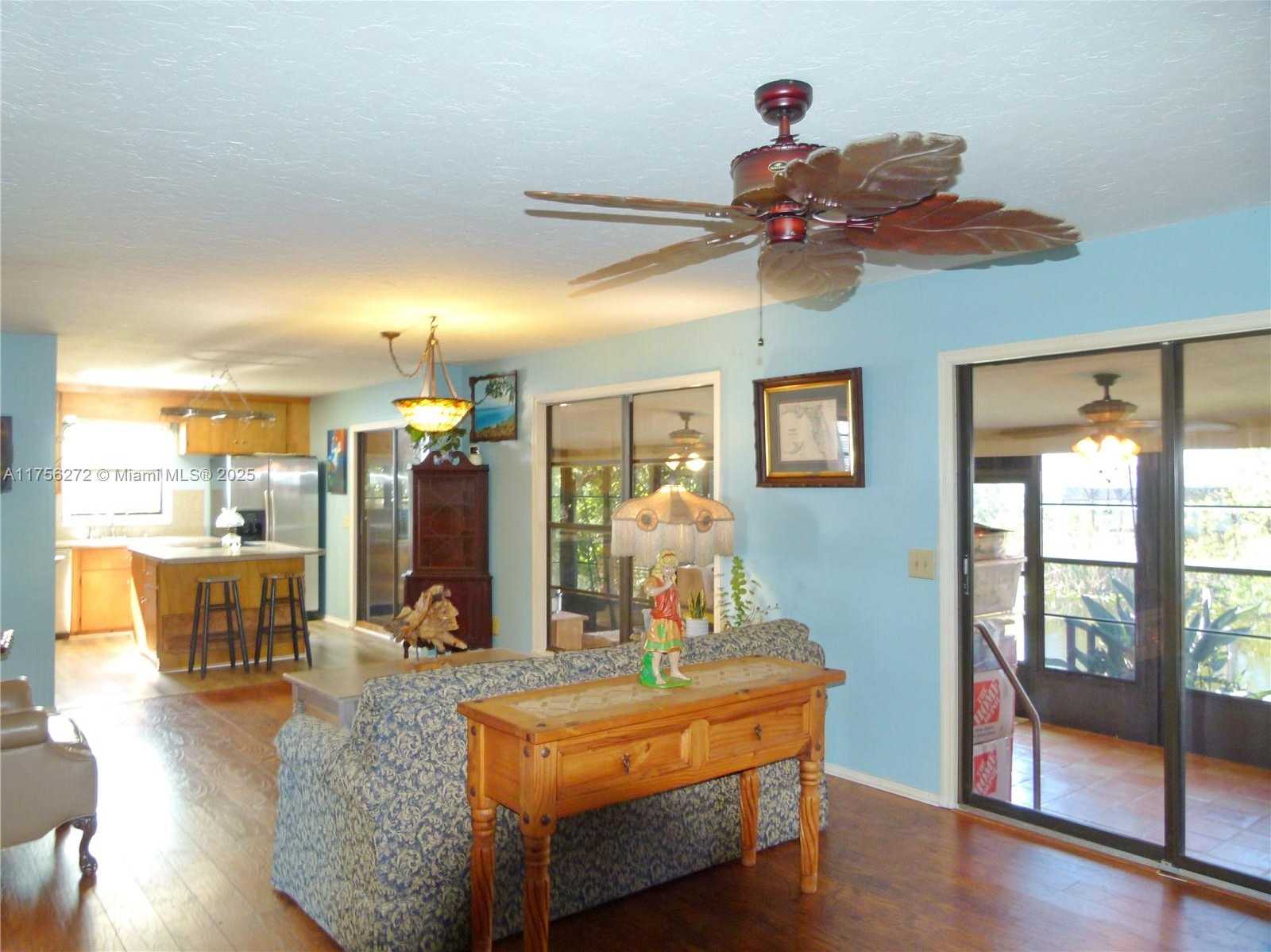 Small Image of 1160 20TH STREET, Bulkhead Ridge Number 14