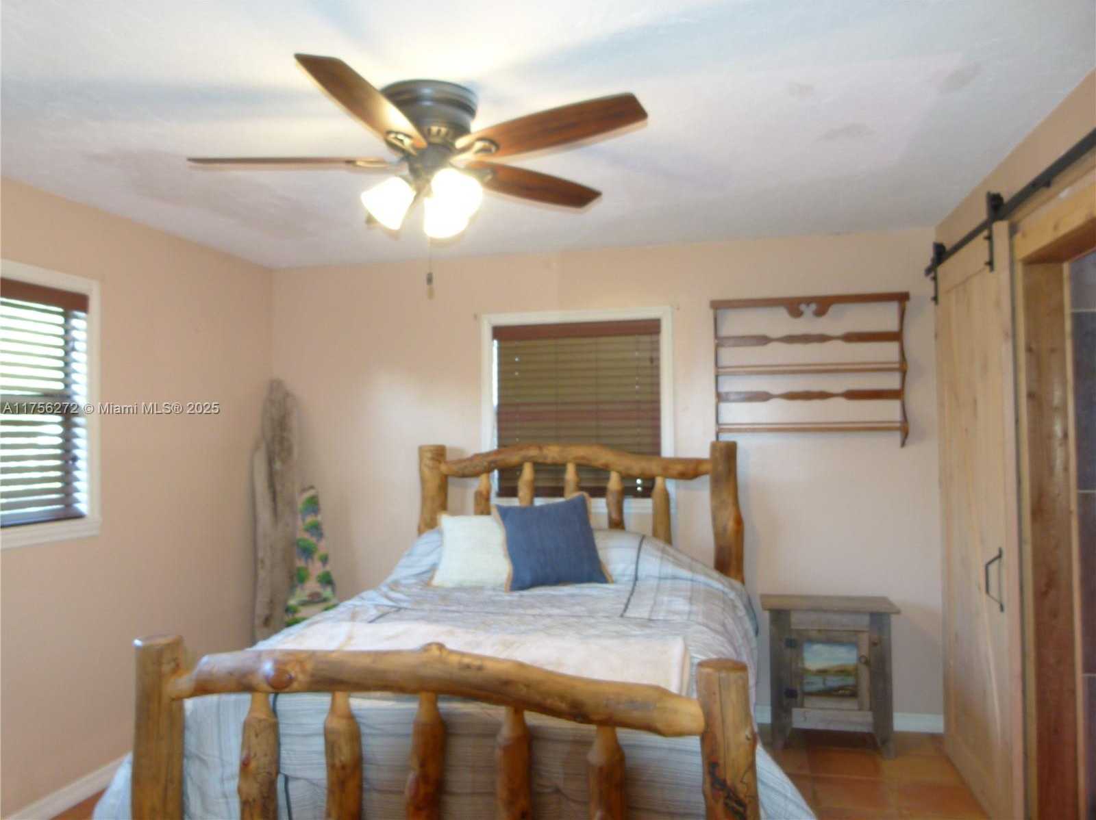 Small Image of 1160 20TH STREET, Bulkhead Ridge Number 23