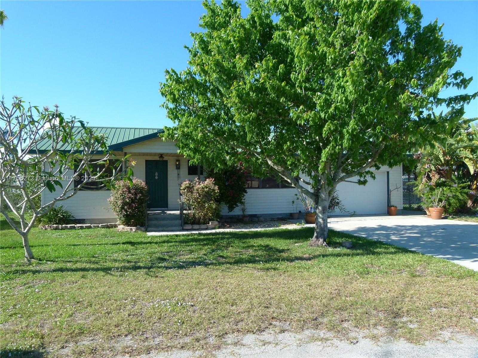 Small Image of 1160 20TH STREET, Bulkhead Ridge Number 3