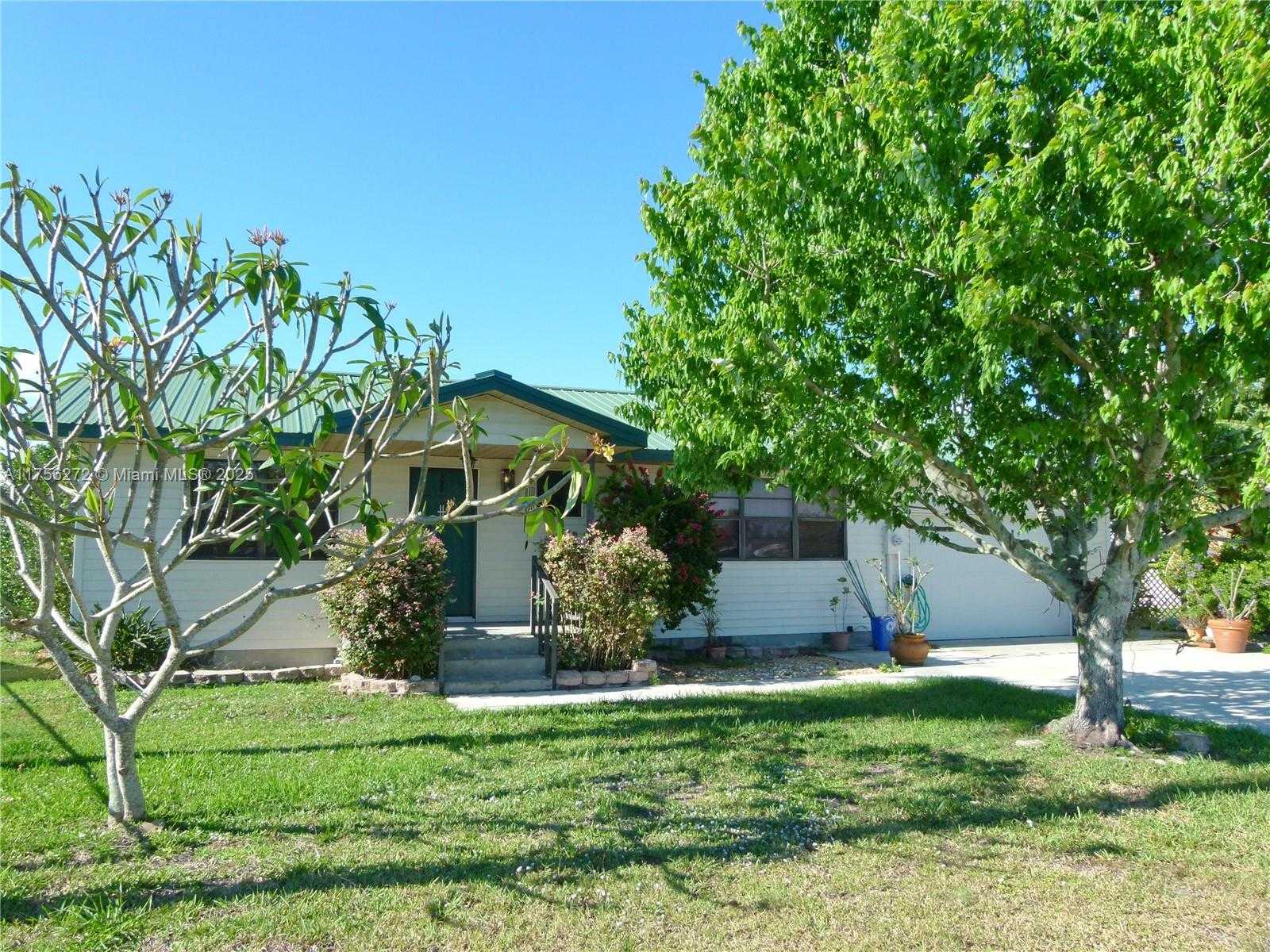 Small Image of 1160 20TH STREET, Bulkhead Ridge Number 4