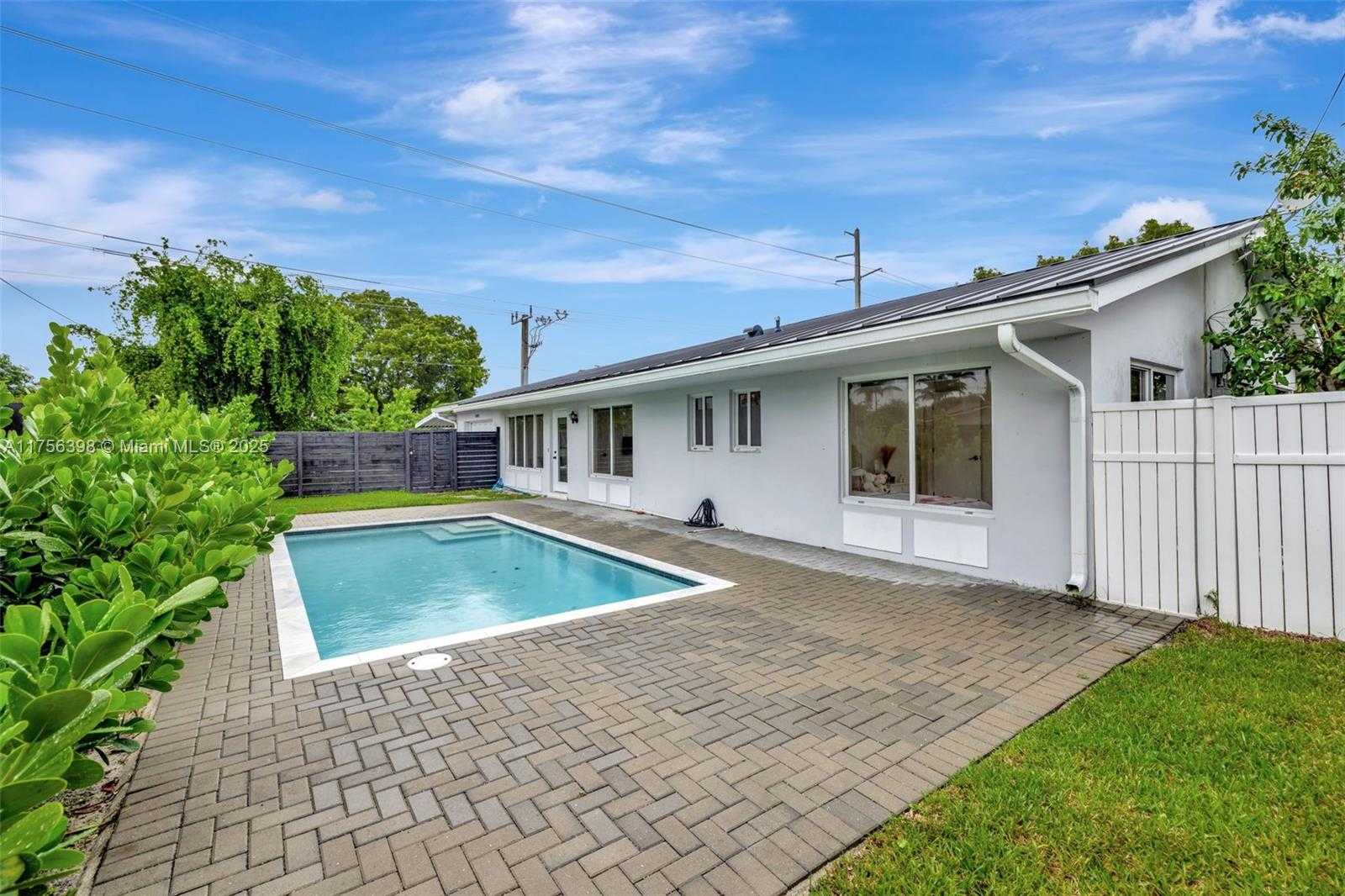 Small Image of 1801 NORTH EAST 54TH ST, Fort Lauderdale Number 30