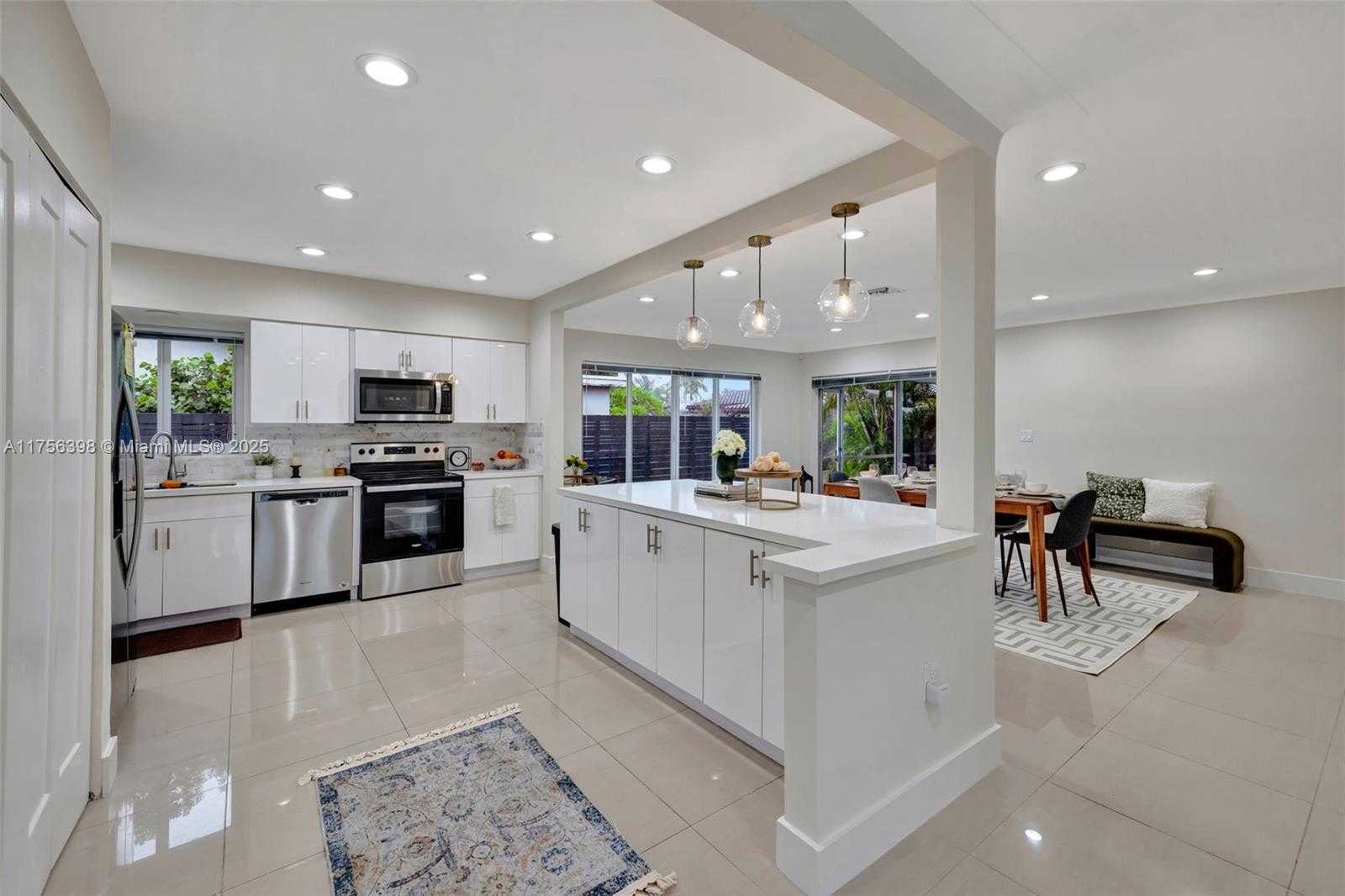 Small Image of 1801 NORTH EAST 54TH ST, Fort Lauderdale Number 5