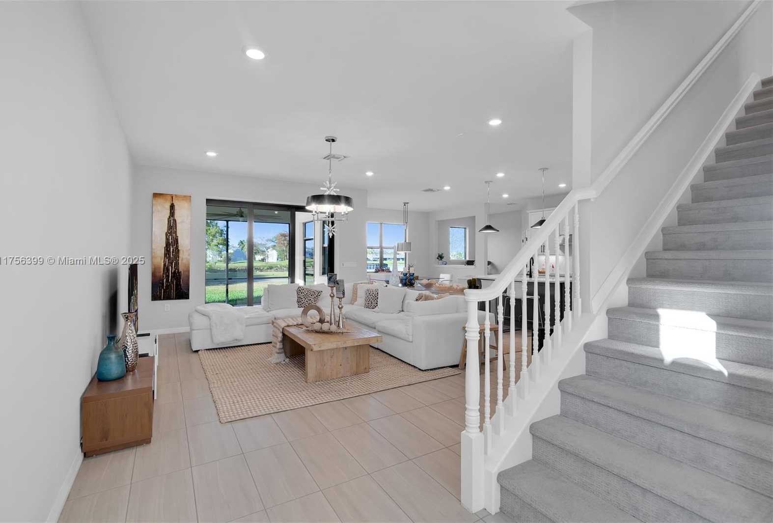 Small Image of 7681 NORTH WEST 84TH LN, Tamarac Number 16