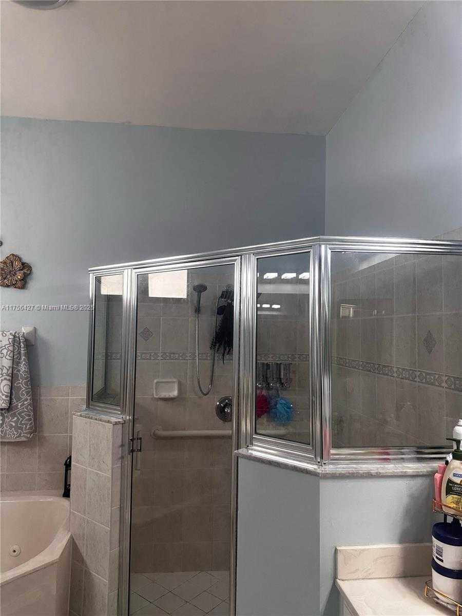 Small Image of 2908 AUGUSTA DR, Homestead Number 38
