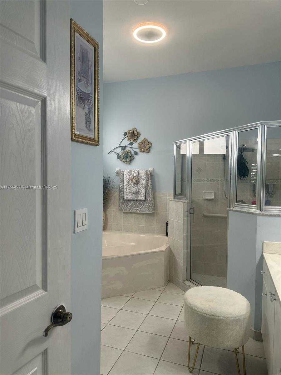 Small Image of 2908 AUGUSTA DR, Homestead Number 39