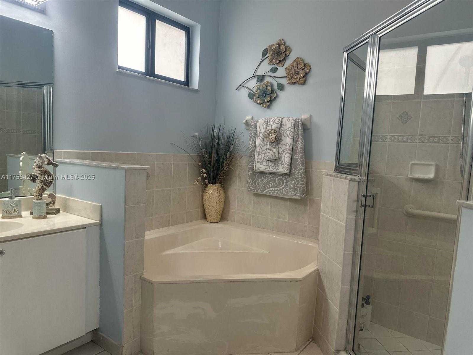 Small Image of 2908 AUGUSTA DR, Homestead Number 41