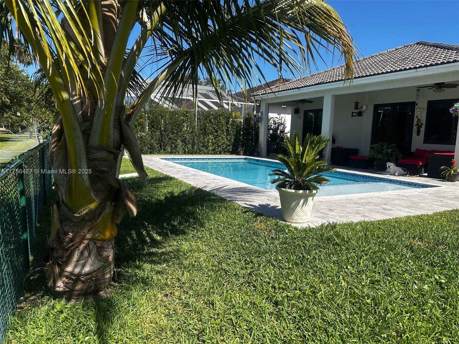 Small Image of 2908 AUGUSTA DR, Homestead Number 43