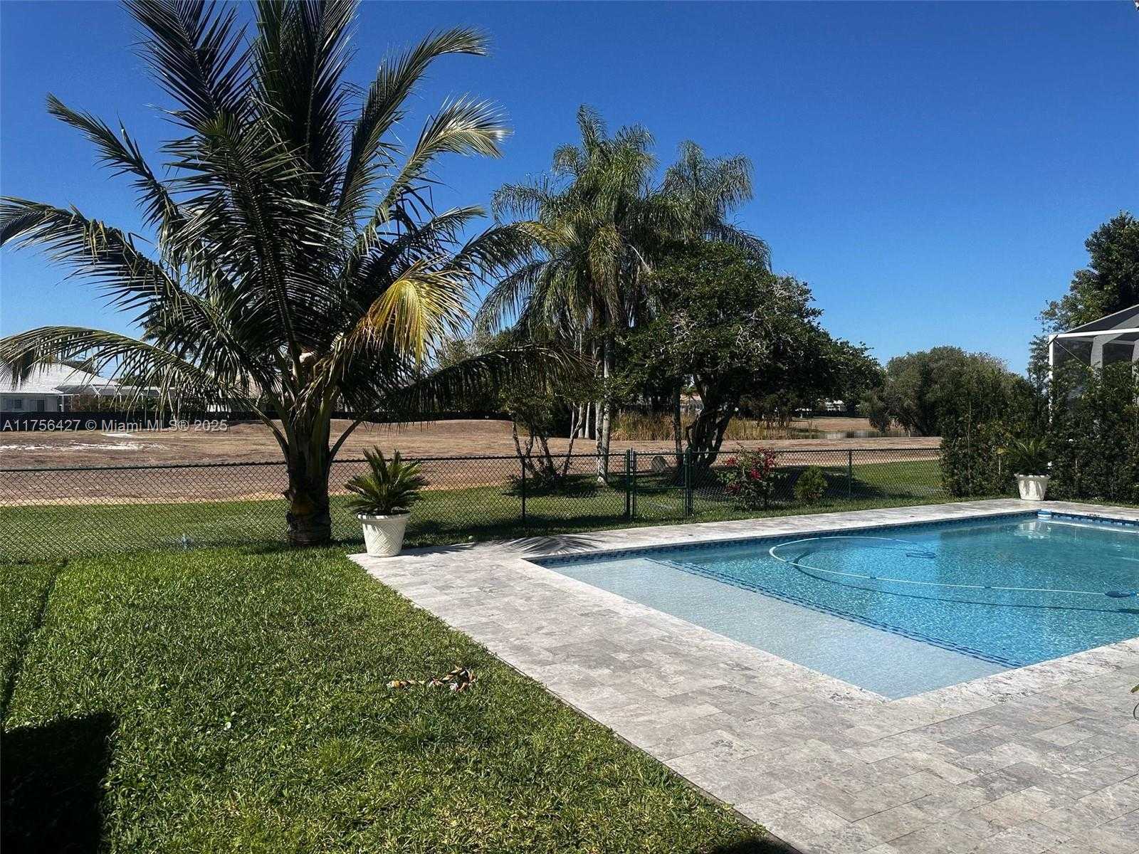 Small Image of 2908 AUGUSTA DR, Homestead Number 44