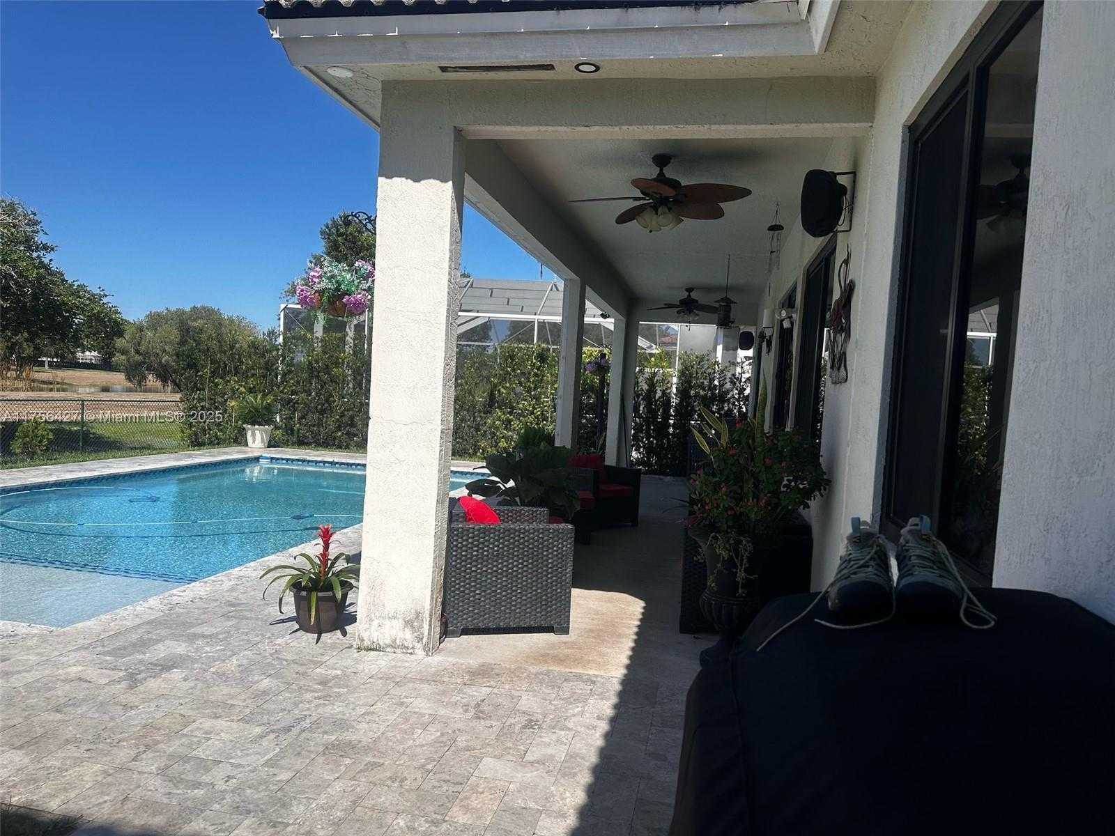 Small Image of 2908 AUGUSTA DR, Homestead Number 45