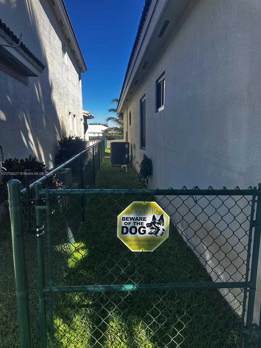 Small Image of 2908 AUGUSTA DR, Homestead Number 53