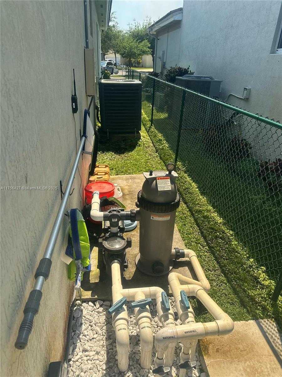 Small Image of 2908 AUGUSTA DR, Homestead Number 54