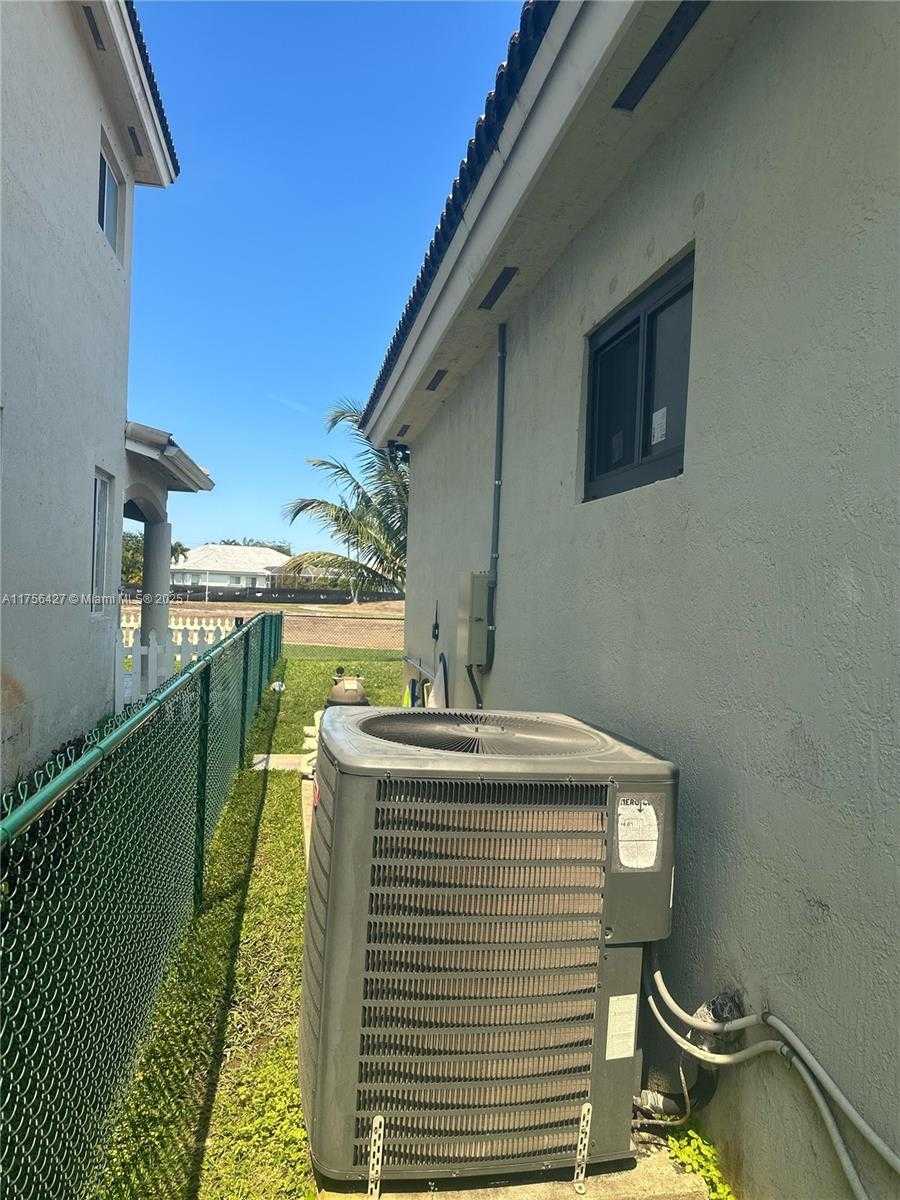 Small Image of 2908 AUGUSTA DR, Homestead Number 55
