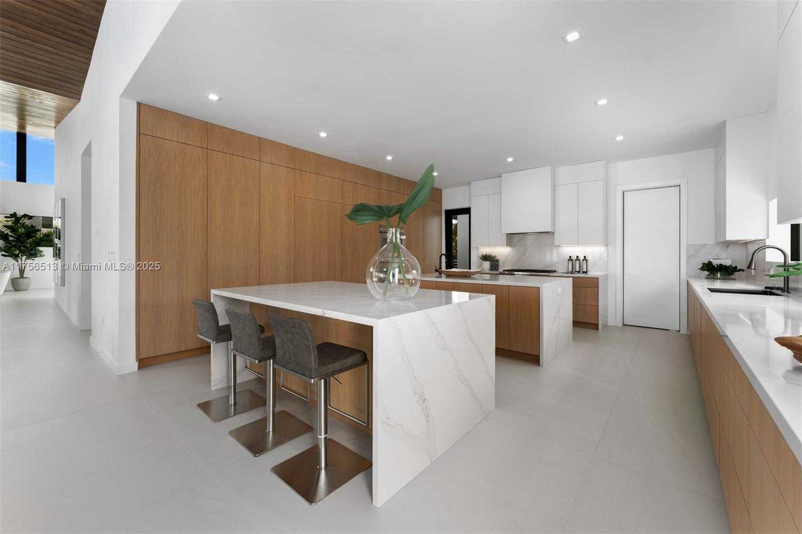 Small Image of 6991 SOUTH WEST 91 ST, Pinecrest Number 16