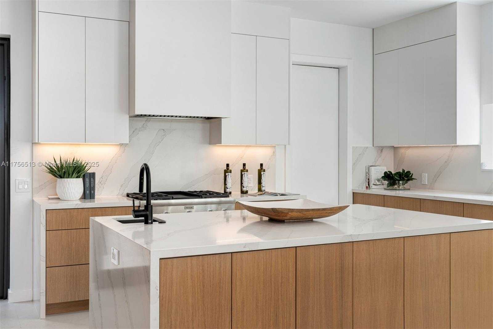 Small Image of 6991 SOUTH WEST 91 ST, Pinecrest Number 18