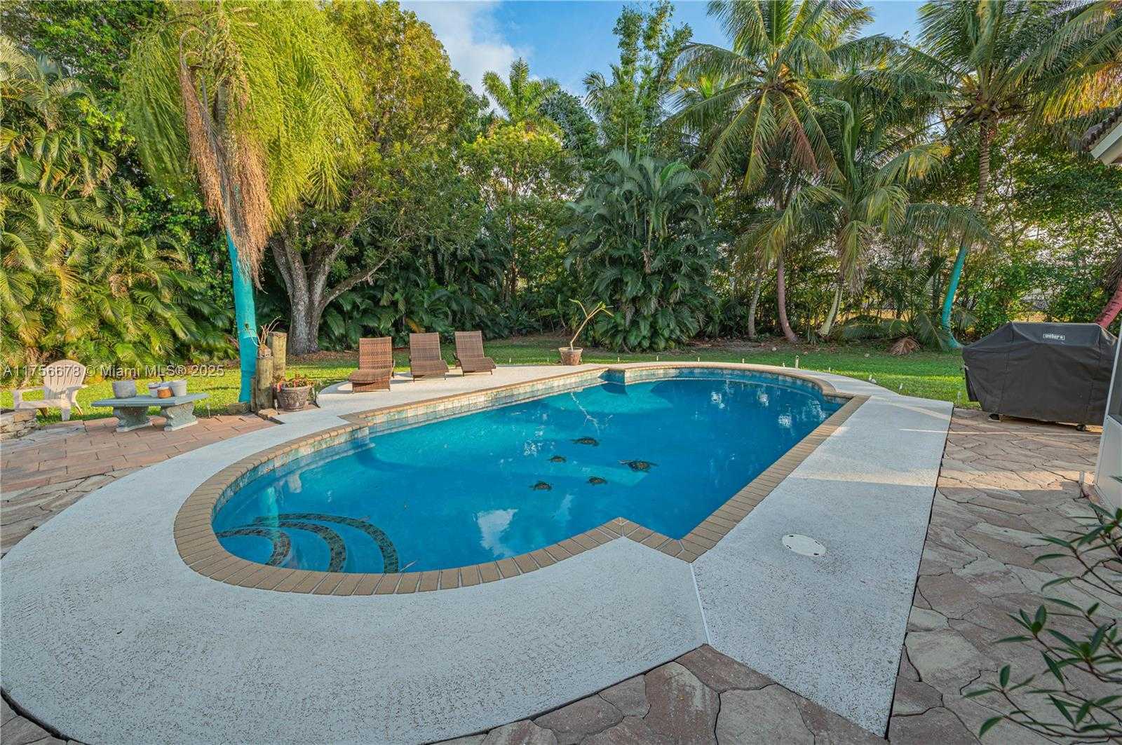 Small Image of 11400 TARA DR, Plantation Number 35