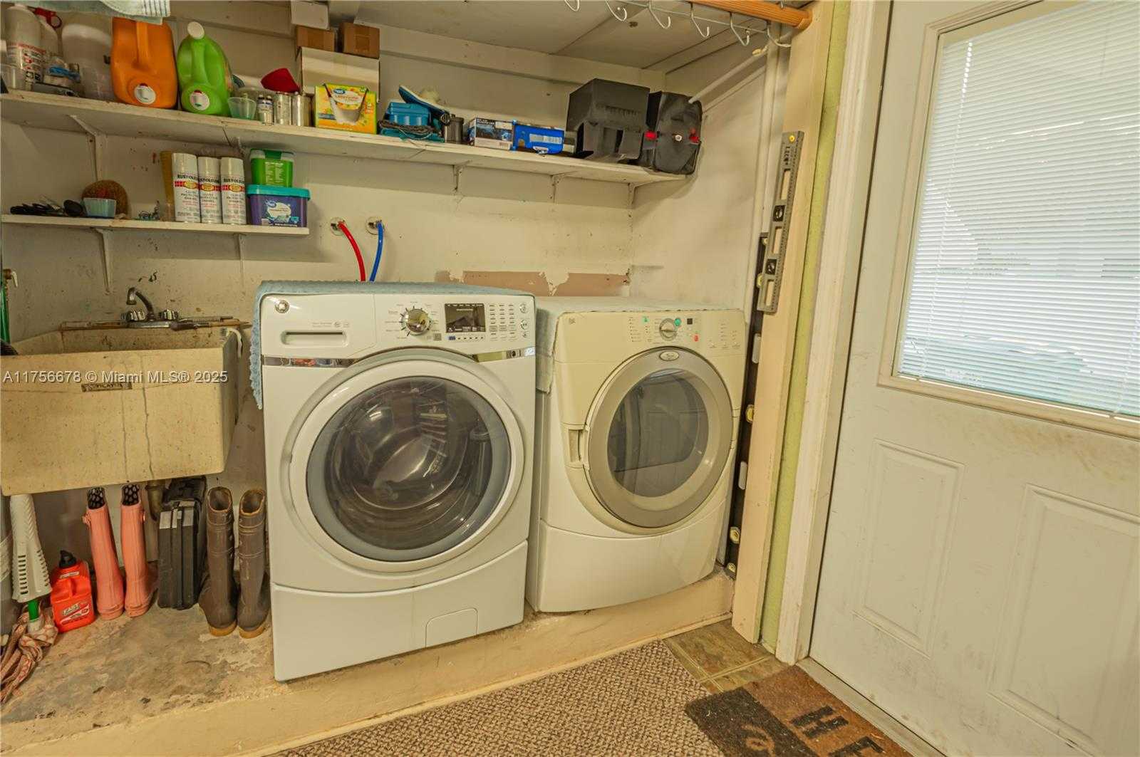 Small Image of 11400 TARA DR, Plantation Number 48