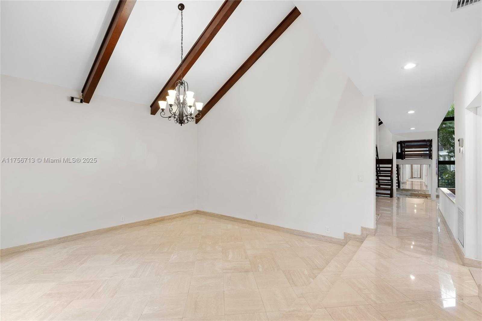 Small Image of 4140 SANCTUARY LN, Boca Raton Number 23
