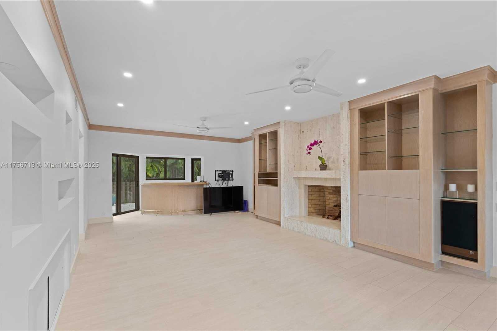 Small Image of 4140 SANCTUARY LN, Boca Raton Number 30