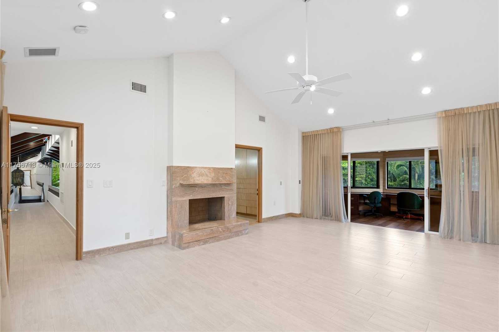 Small Image of 4140 SANCTUARY LN, Boca Raton Number 34
