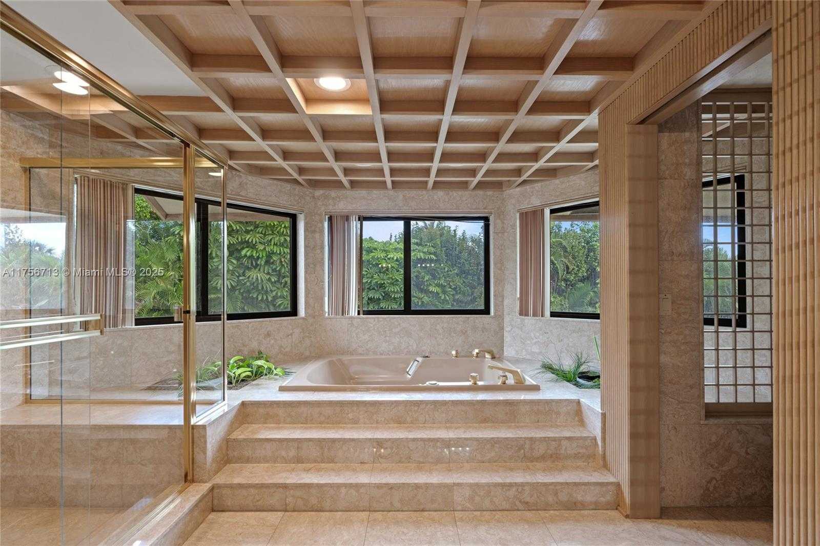 Small Image of 4140 SANCTUARY LN, Boca Raton Number 36