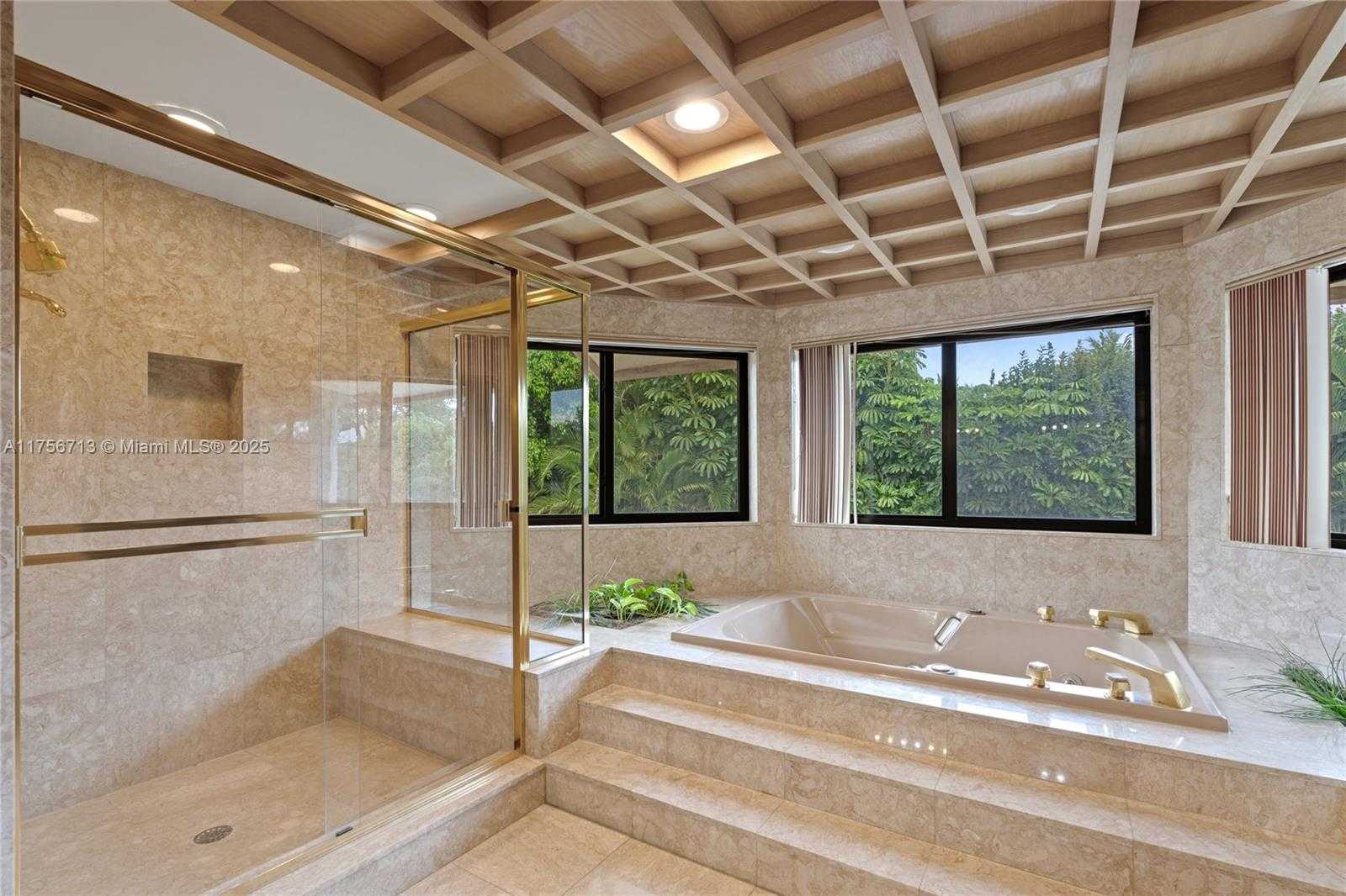 Small Image of 4140 SANCTUARY LN, Boca Raton Number 37
