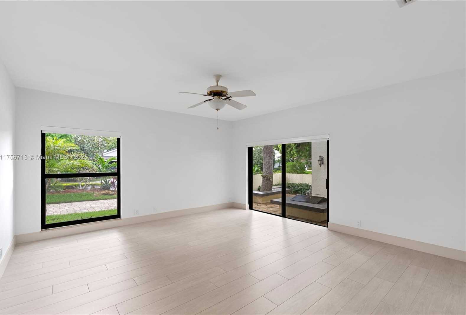 Small Image of 4140 SANCTUARY LN, Boca Raton Number 43