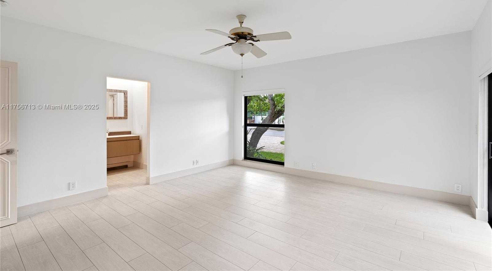 Small Image of 4140 SANCTUARY LN, Boca Raton Number 45