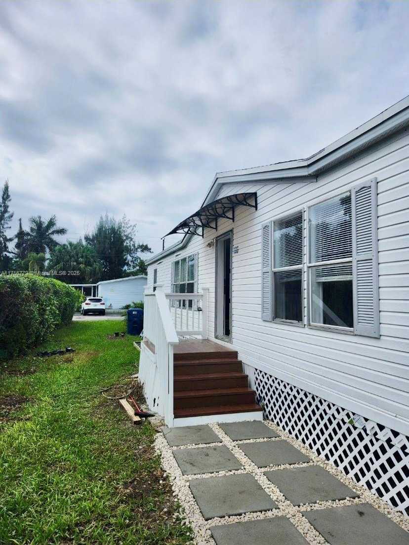 Small Image of 35250 SOUTH WEST 177TH CT UNIT 188, Homestead Number 18