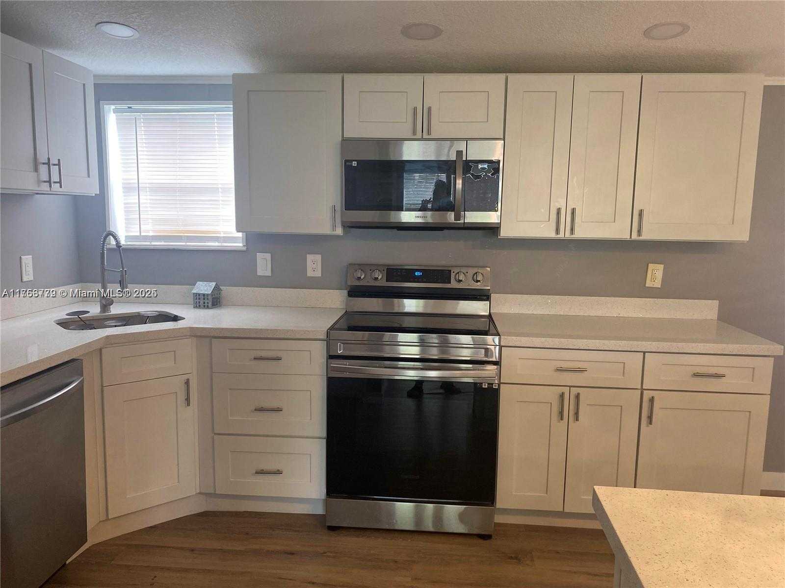 Small Image of 35250 SOUTH WEST 177TH CT UNIT 188, Homestead Number 6