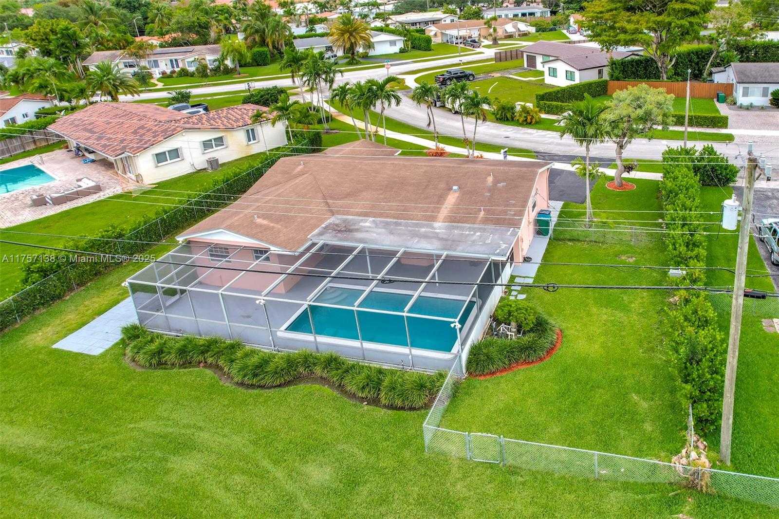 Small Image of 8790 SOUTH WEST 84TH ST, Miami Number 11